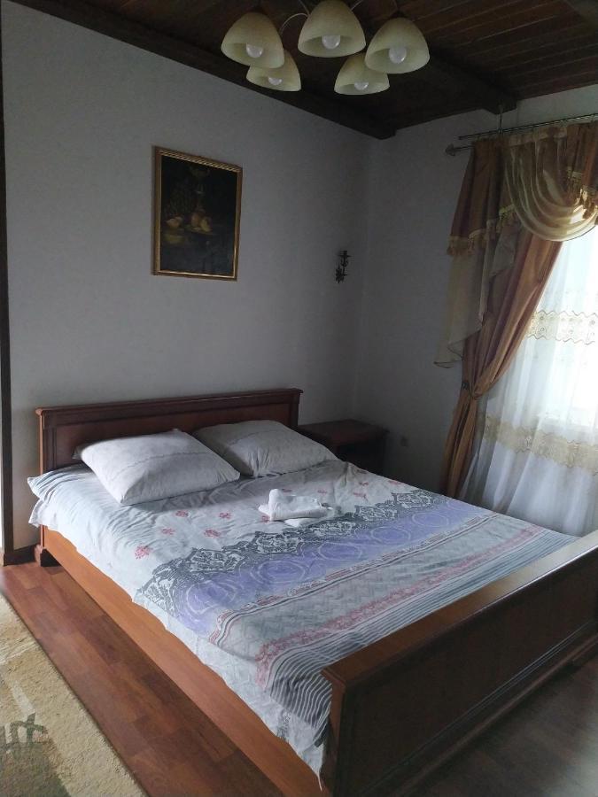 House Of Vitaliy Poceaiiv Exterior foto